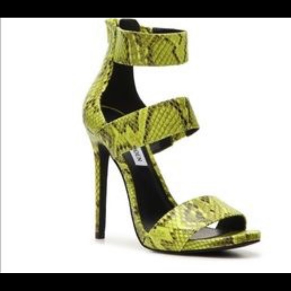 Pre Loved: GREEN STEVE MADDEN SNAKESKIN SANDALS 8.5 - Picture 13 of 13
